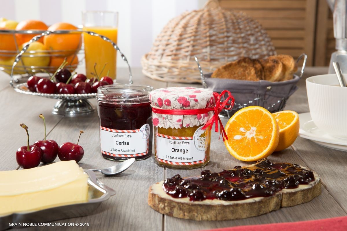 La Table Alsacienne: Confitures Insolites, Une Symphonie de Saveurs
